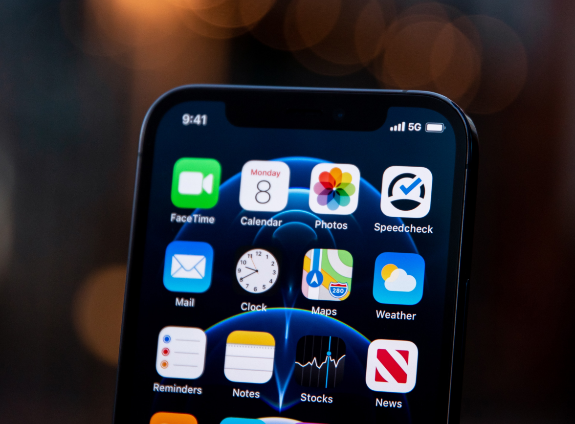 盐田苹果手机维修分享为什么 iPhone 12 在冬季会自动关机 
